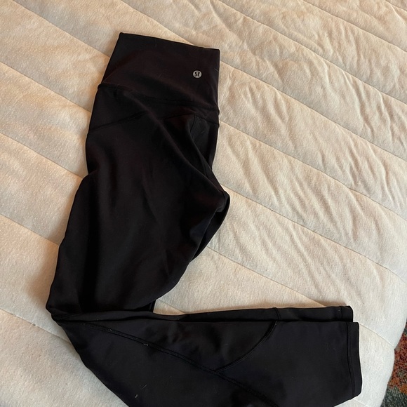 LULULEMON LEGGINGS - Picture 2 of 3